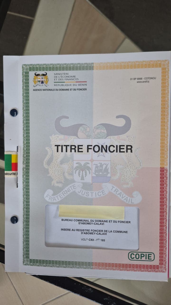 02 Parcelles ensemble avec titre foncier en vente à Calavi Godomey — photo 4